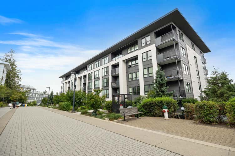 104 9228 SLOPES MEWS, Burnaby BC V5A 0E9