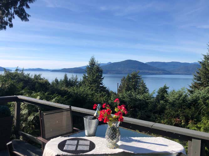 20 OCEANVIEW ROAD, Lions Bay BC V0N 2E0