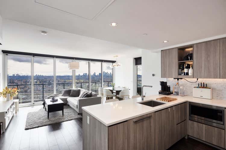 3508 4720 LOUGHEED HIGHWAY, Burnaby BC V5C 0M8