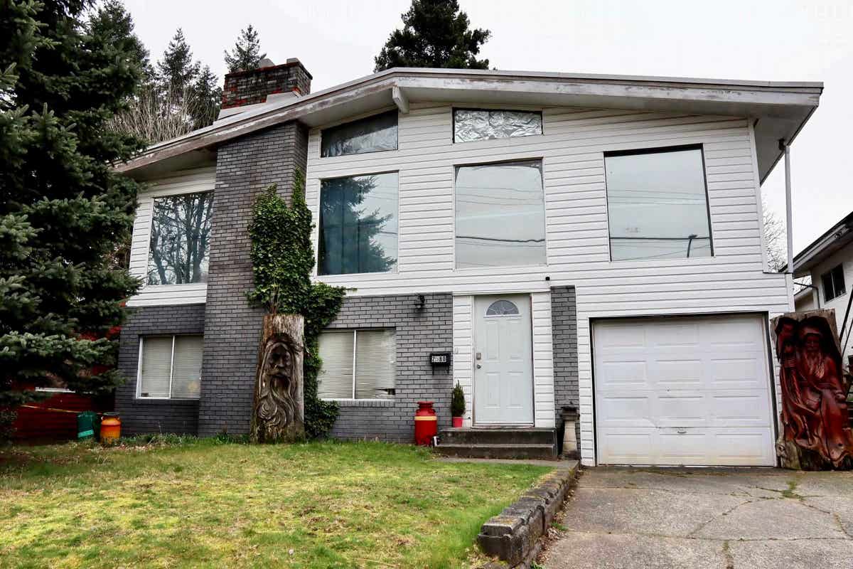 2580 Campbell Ave  