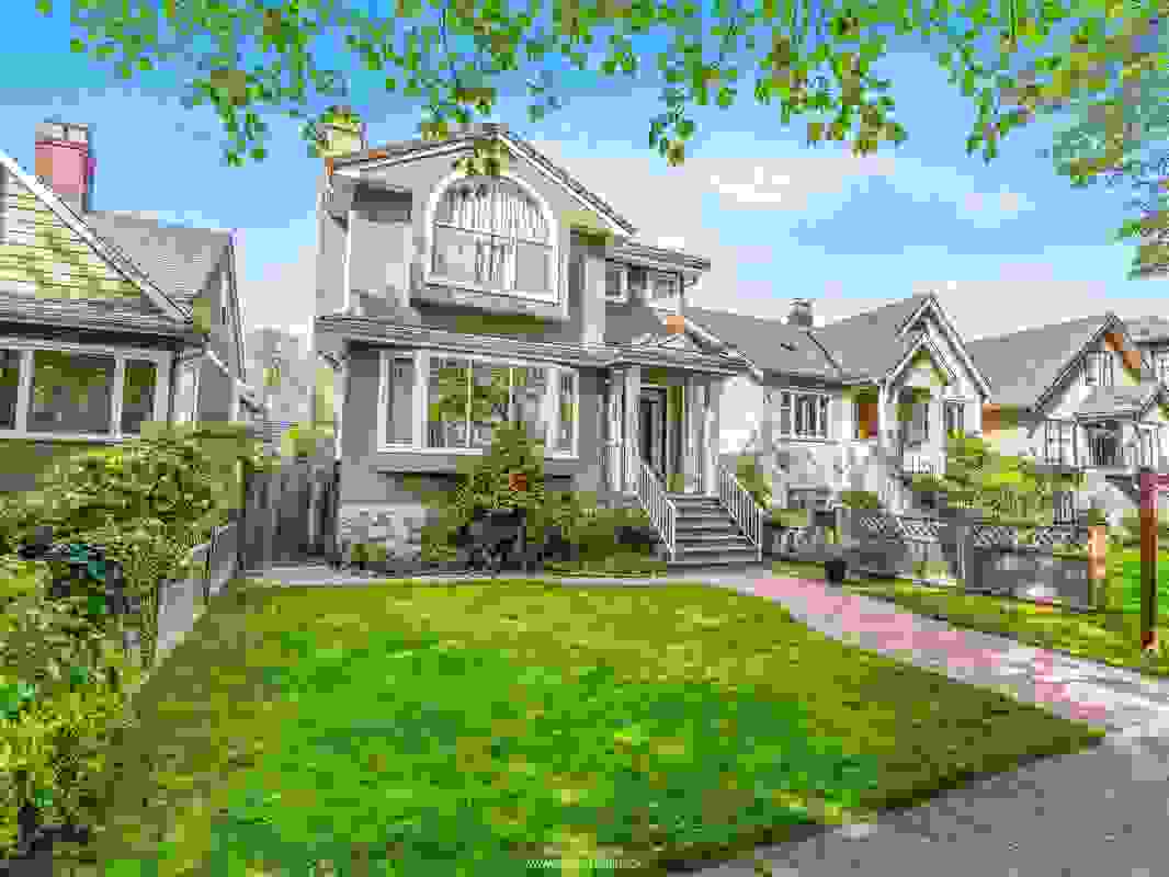 3263 W 14TH AVENUE