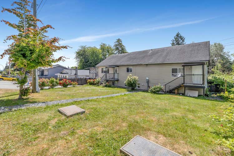 13906 68 AVENUE, Surrey BC V3W 2H1