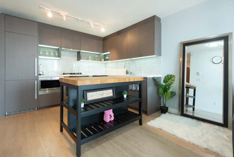 1808 13696 100 AVENUE, Surrey BC V3T 0L5