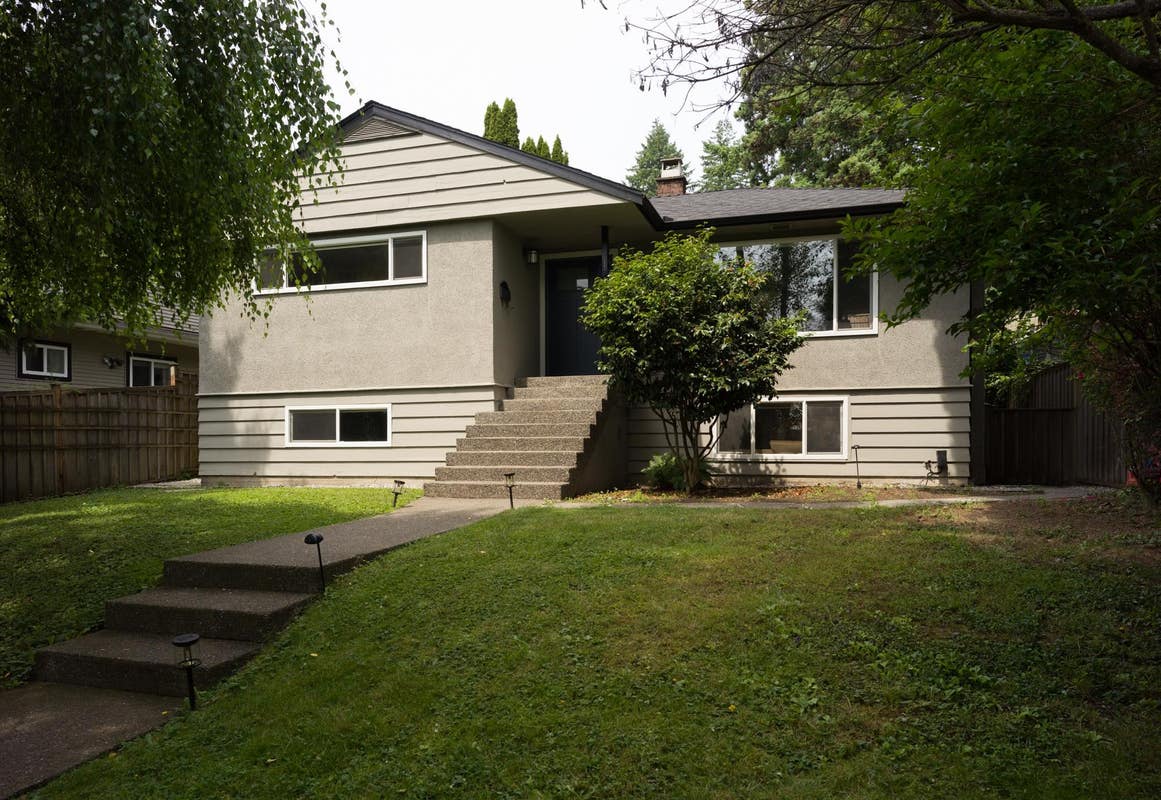 Barclay ST Model S-S-S ジャンク12/20まで送料込み！！ For sale: 1240 SHAVINGTON STREET, North Vancouver, British