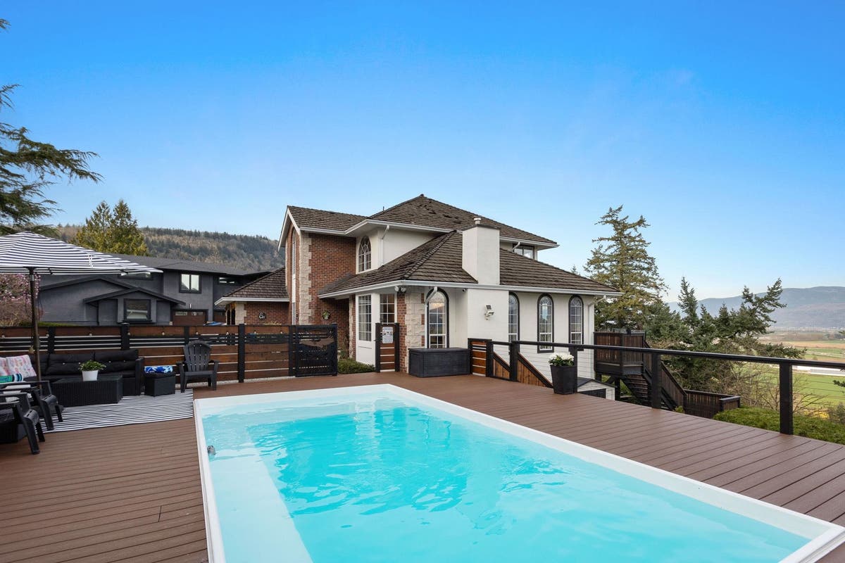 35993 Eaglecrest Pl  