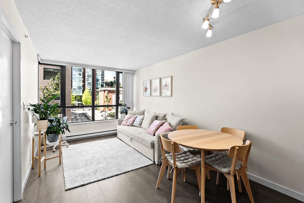 最新の激安 910 Mainland Value Home - V6B1A9 BC VANCOUVER, 26, Unit St 洋書
