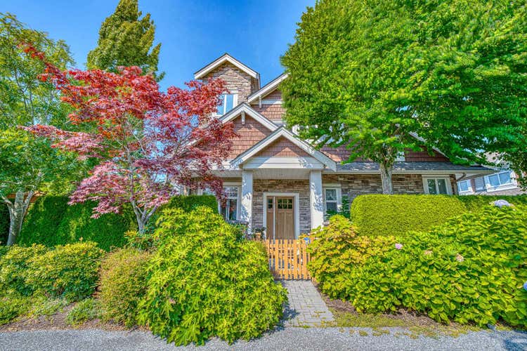 7 2456 163 STREET, Surrey BC V3Z 8B8