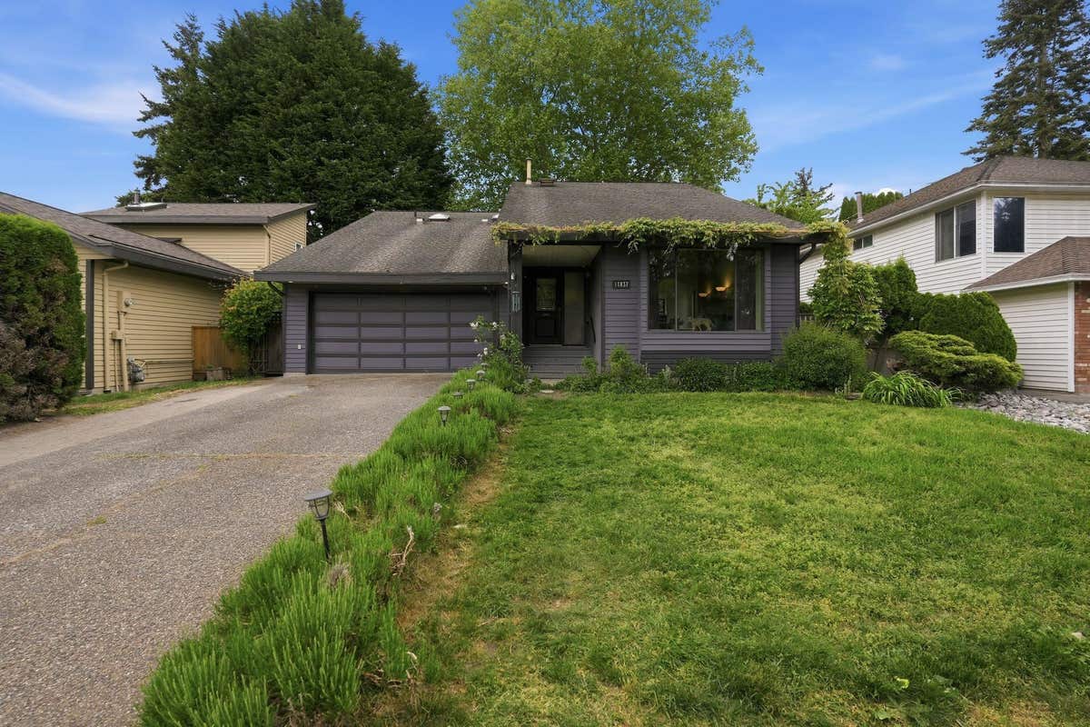 11837 ALDERWOOD CRESCENT