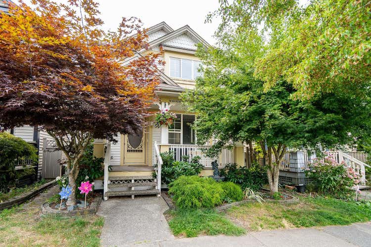 6671 185A STREET, Surrey BC V3S 9B7