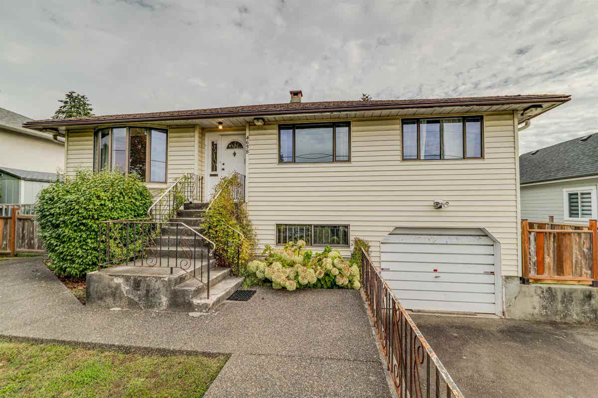 4638 ROYAL OAK AVENUE