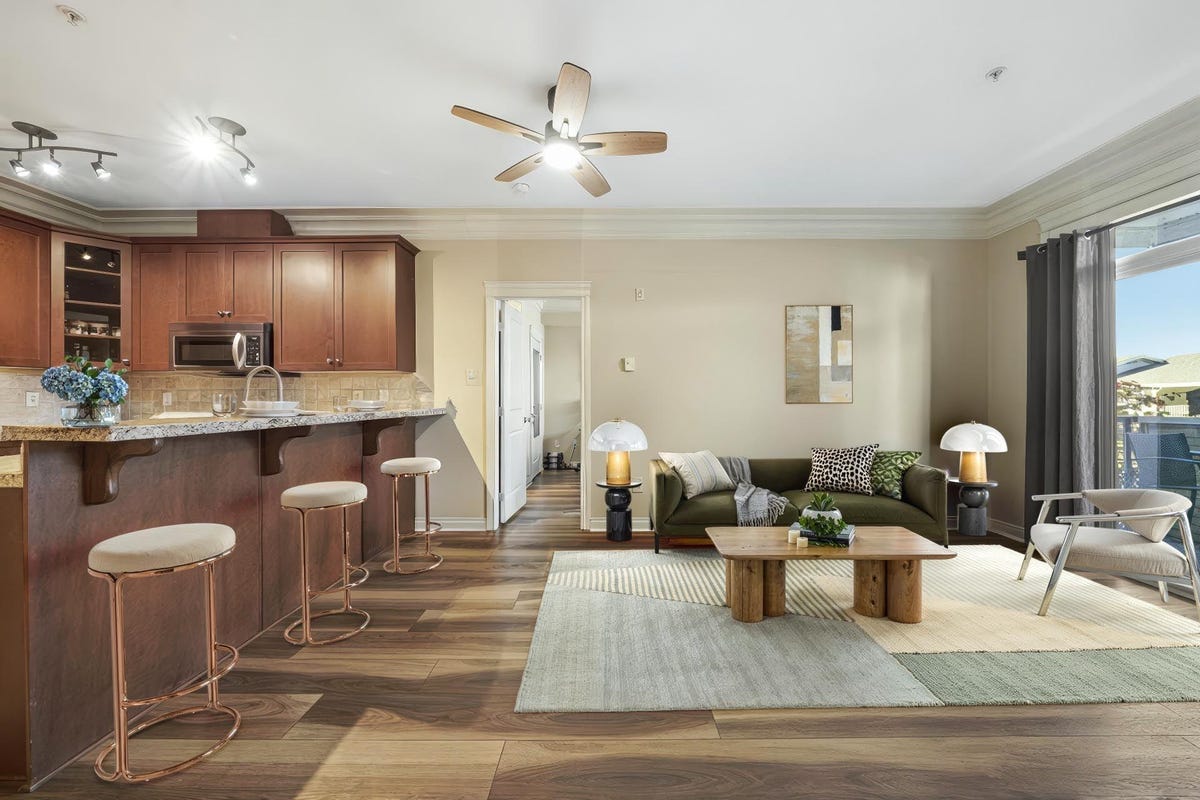 222 32729 GARIBALDI Dr  