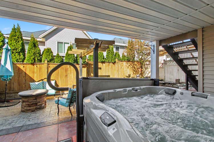 14675 62 AVENUE, Surrey BC V3S 6N4