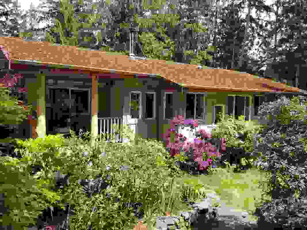 9975 Porlier Pass Road