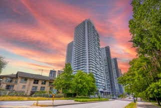 1606-13778 100 Avenue