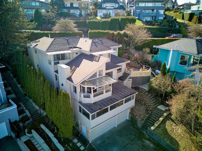 4628 PUGET DRIVE, Vancouver BC V6L 2V8