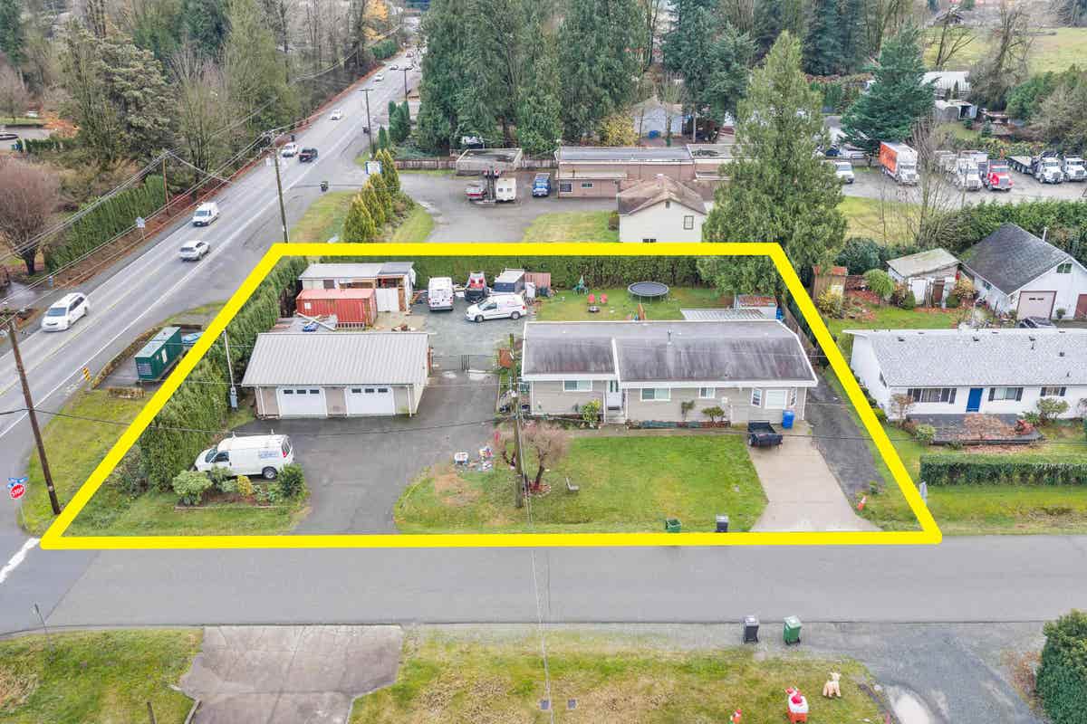 30388 Sunset Cres  
