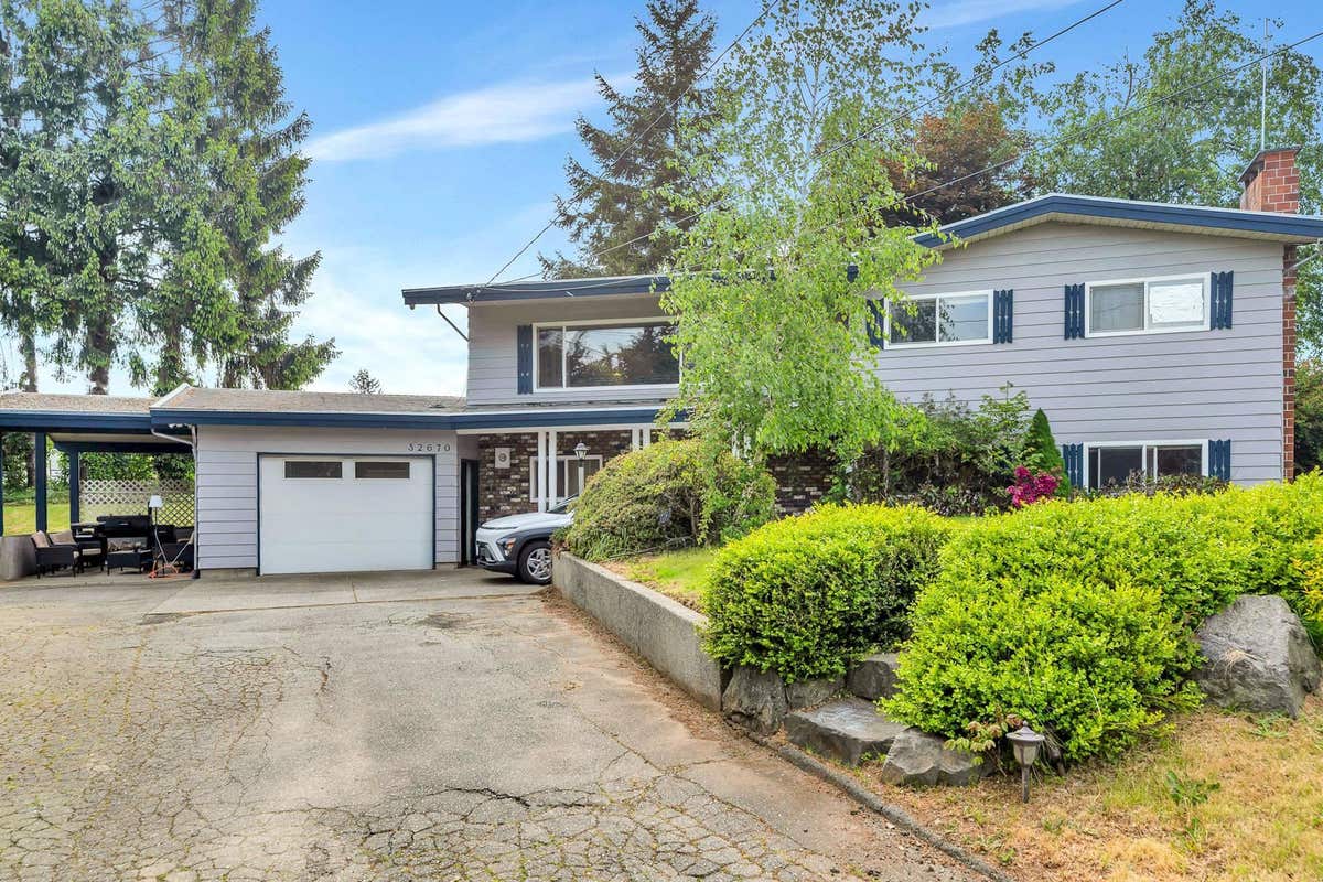 32670 Avalon Cres  