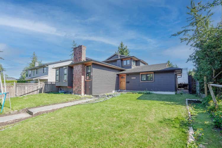 13076 64 AVENUE, Surrey BC V3W 1X7