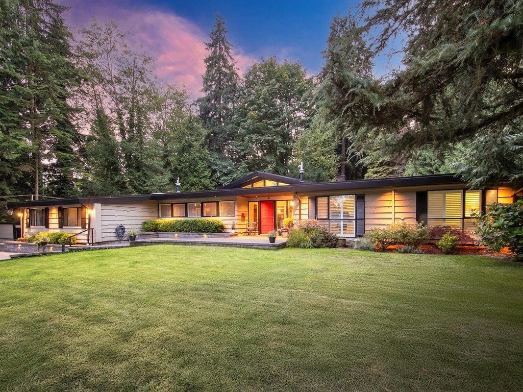 837 WILDWOOD PLACE