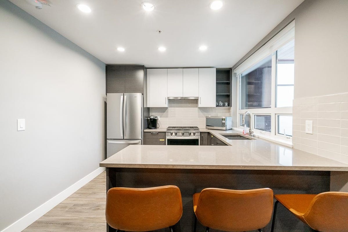 Charnissa 『S.T.』 1651 MATTHEWS AVENUE - Vancouver West Single Family