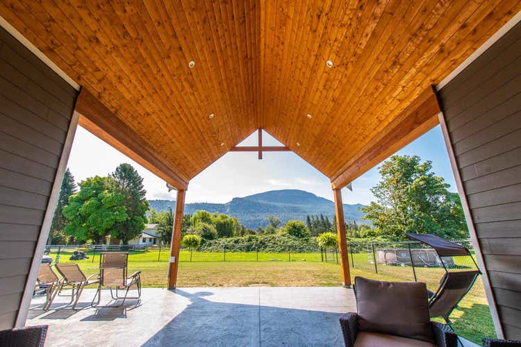 43832 KEITH WILSON ROAD, Chilliwack BC V2R 4B5