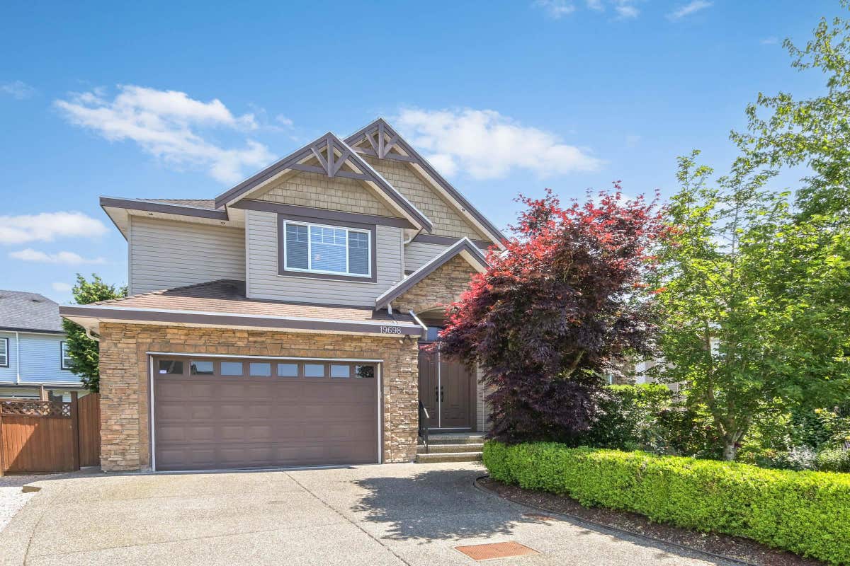 RT-198245ページ House For Sale | REMAX | R3129824