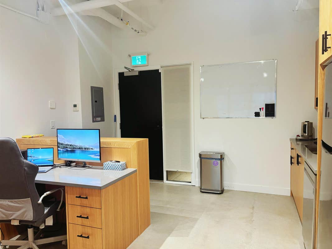 631-6378 SILVER AVENUE