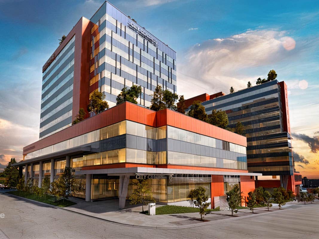 102-9639 137A STREET