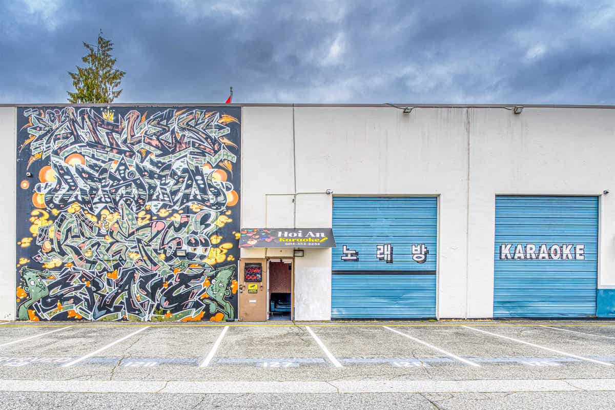 105B-15290 103A AVENUE