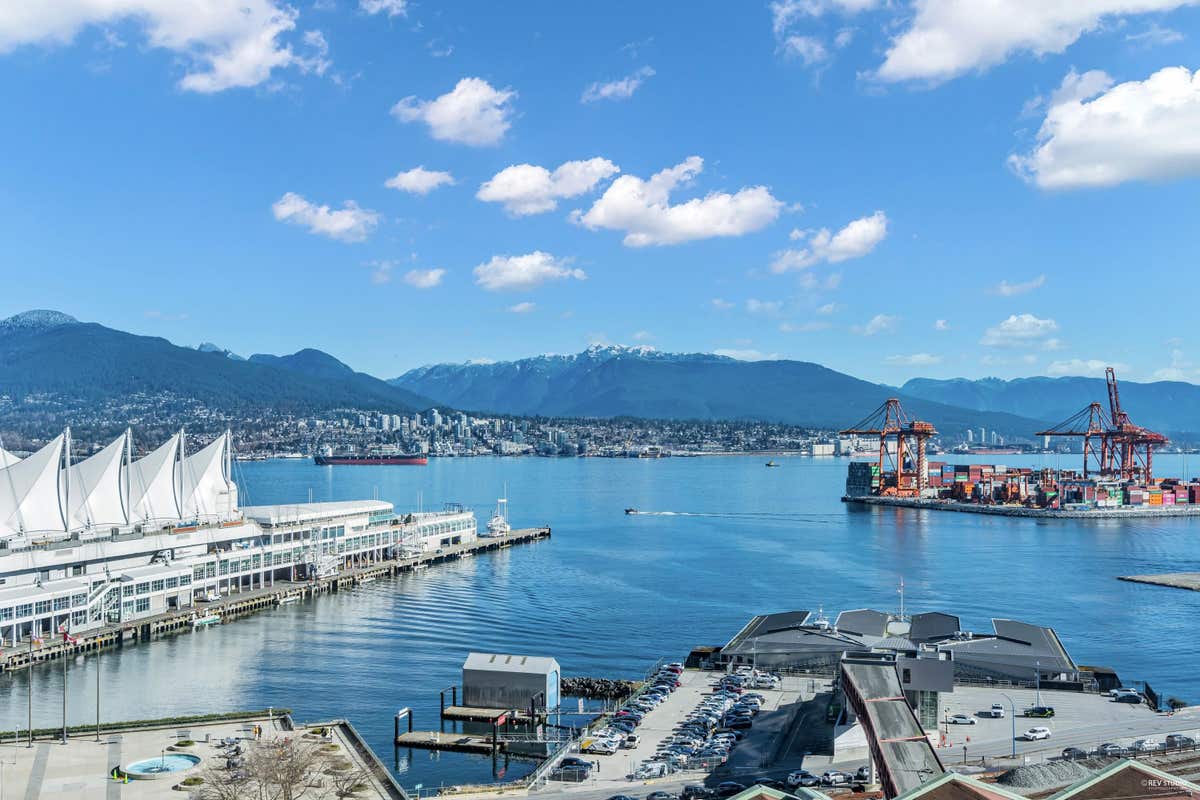 1190-320 GRANVILLE STREET