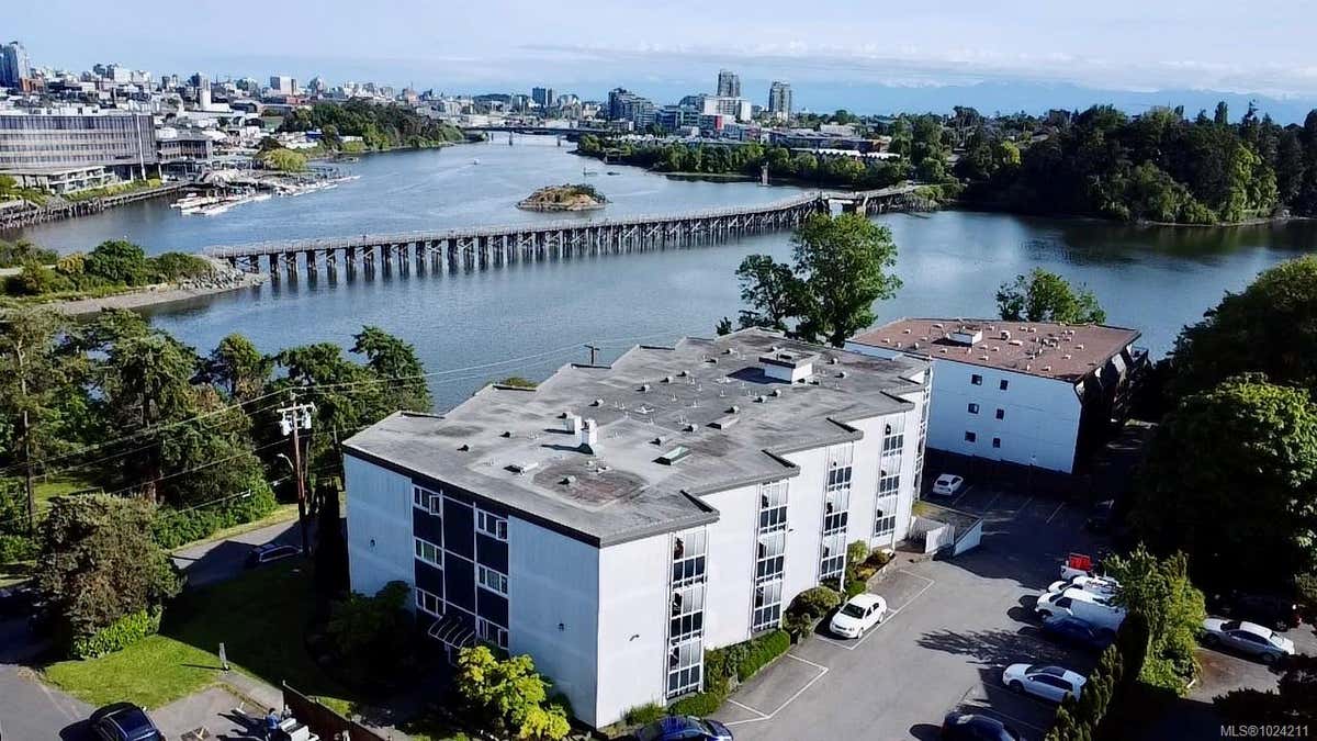 359-2930 WASHINGTON AVE, VICTORIA, BC V9A 1P5, photo 1