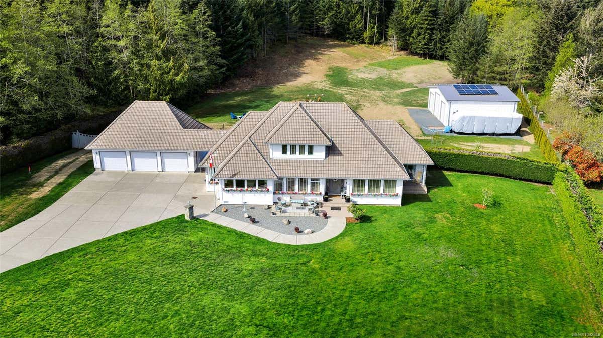 2304 BOULDING RD