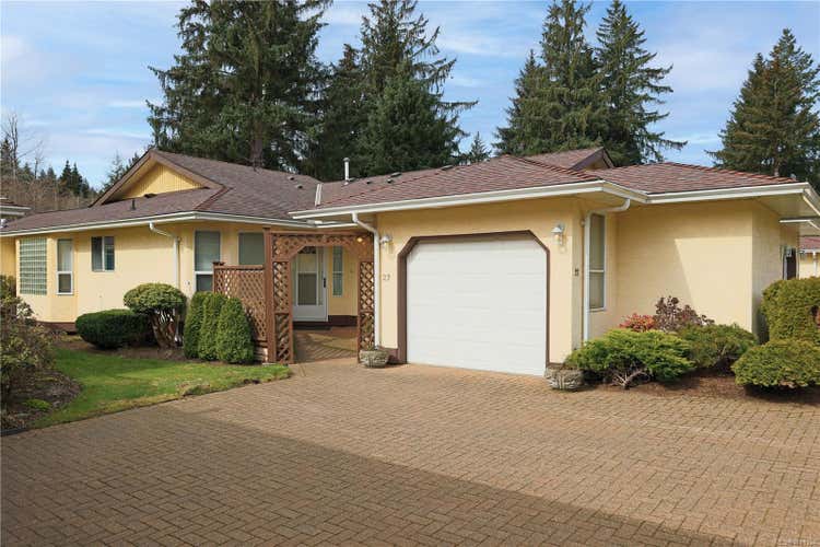 605 Rockland Rd # 27, Campbell River BC V9W 7X1