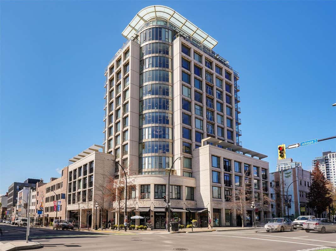 304-760 JOHNSON ST, VICTORIA, BC V8W 0A4, photo 1