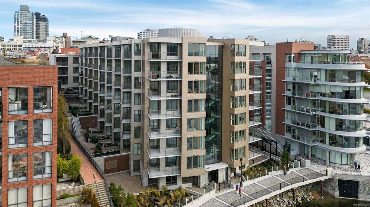 906-1628 STORE ST, VICTORIA, BC V8W 0H1, photo 1
