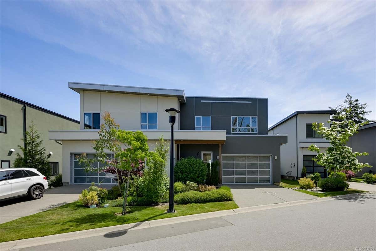 #118-539 DELORA DR
