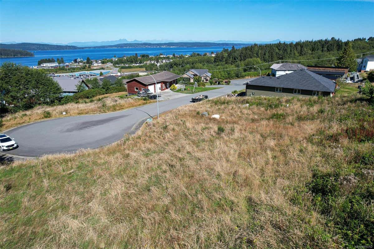 1857 Jensen Pl, Port McNeill BC V0N 2R0, Port McNeill, BC V0N 2R0 House