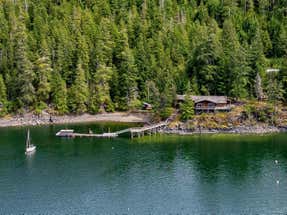 1305 Gorge Harbour Rd