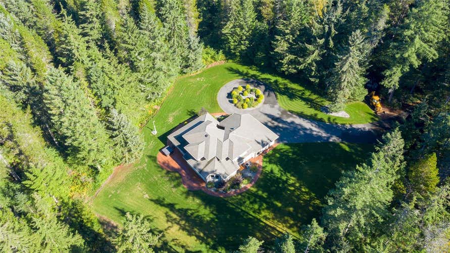5165 Duncan Bay Rd, Campbell River BC V9H 1N6