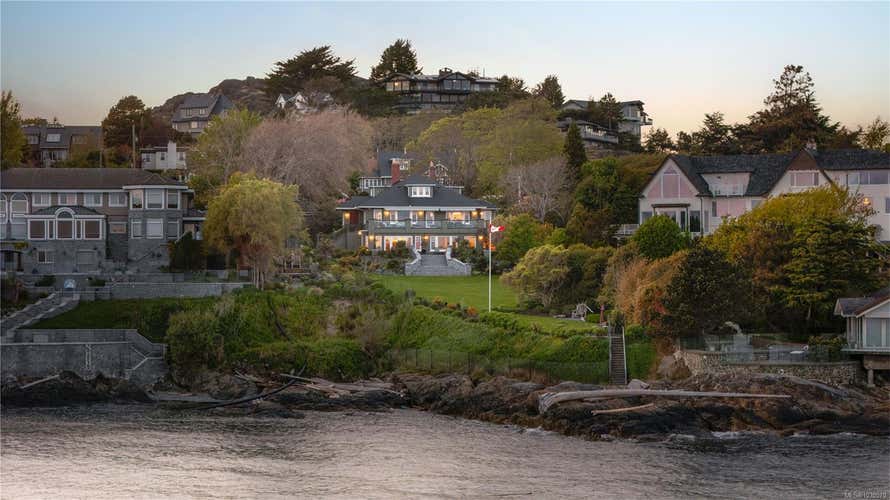 261 King George Terr, Oak Bay BC V8S 2J8