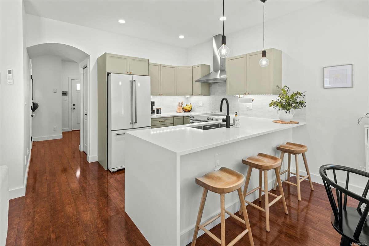 1253 Parkdale Creek Gdns, Langford BC V9B 0K9, Langford, BC V9B 0K9