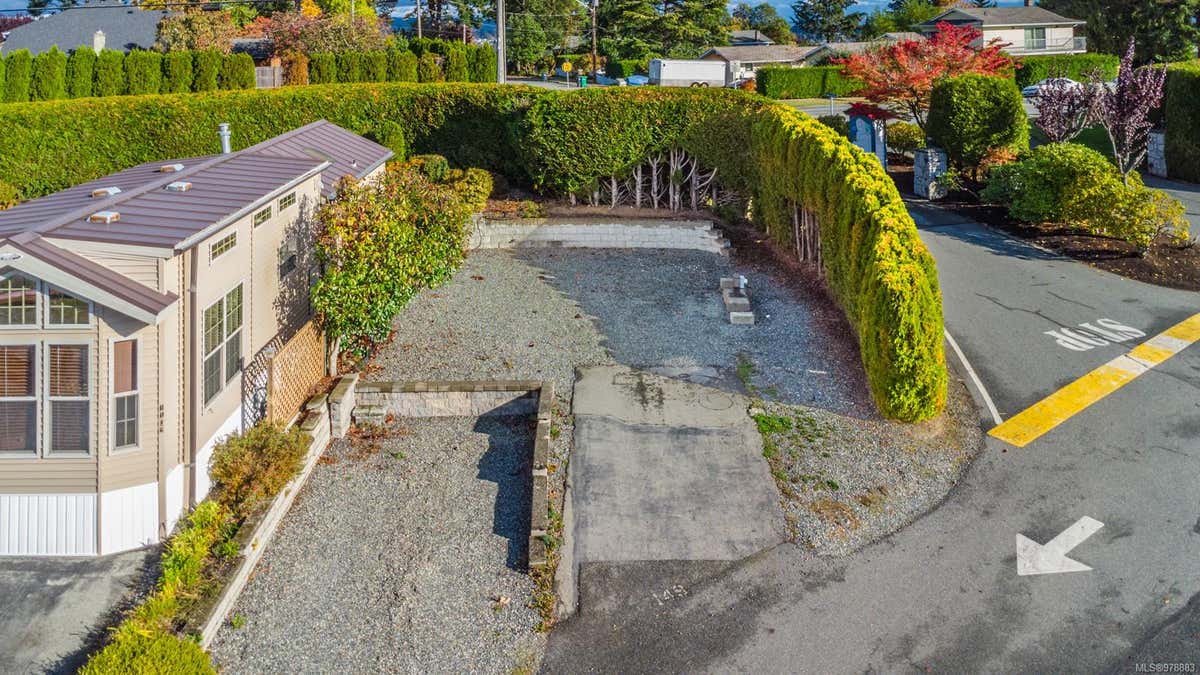 1100 WOSS LAKE Dr, Nanaimo BC V9R 6S8, Nanaimo, BC V9R 6S8 Commercial