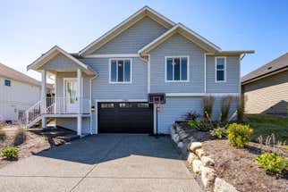 3385 Marygrove Dr