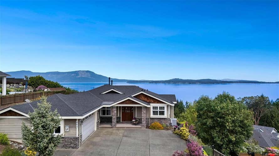 553 Sentinel Dr, Mill Bay BC V8H 1H7