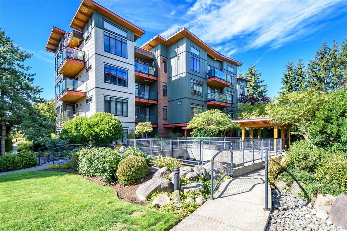 2300 Mansfield Dr 227, Courtenay BC V9N 3S3, Courtenay, BC V9N 3S3 À