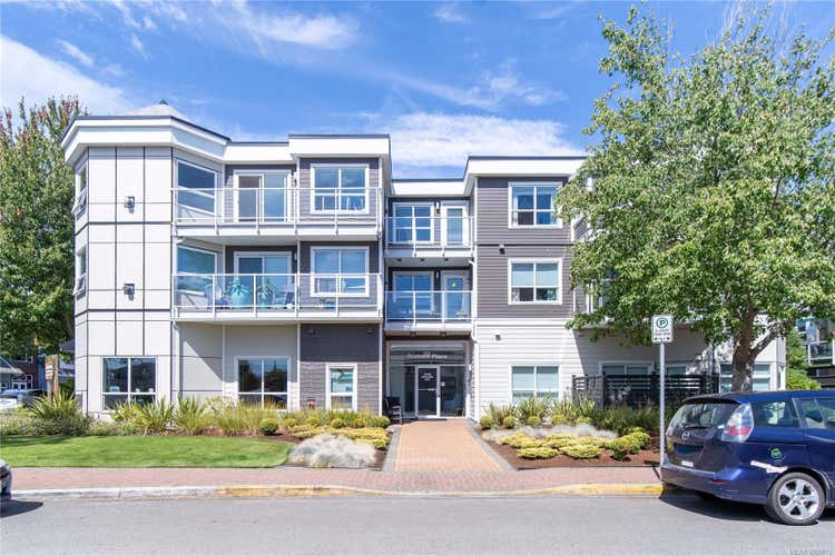 2440 Oakville Ave # 303, Sidney BC V8L 5Y4