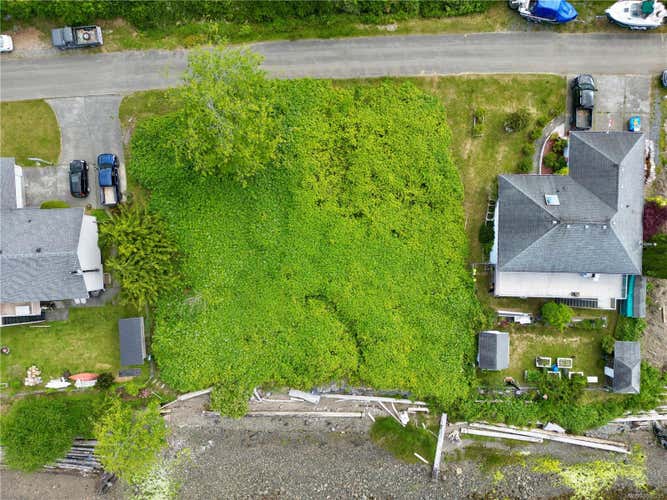 780 Marine Dr, Port Alice BC V0N 2N0