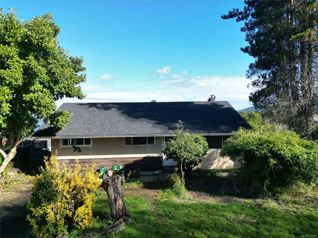 8097 Arthur St, Crofton BC V0R 1R0, Crofton, BC V0R 1R0 House For Sale