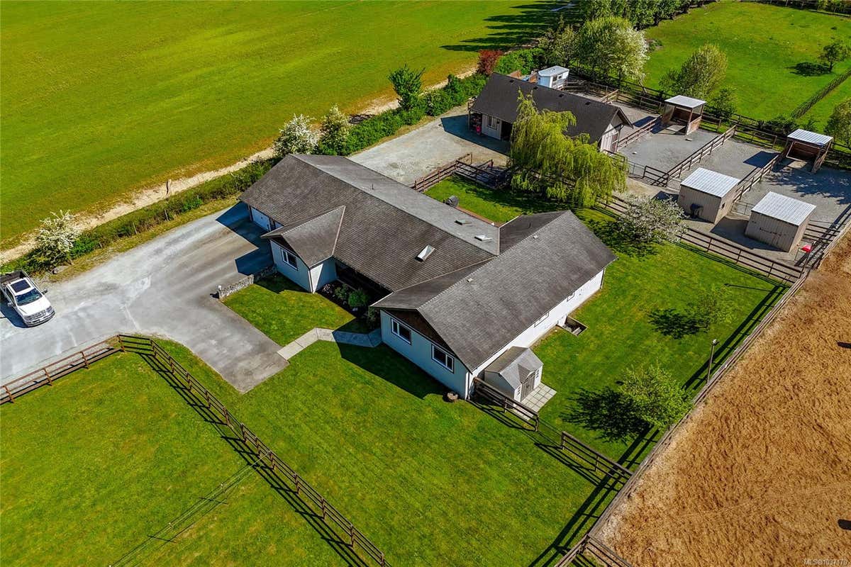 1609 KEATING CROSS RD
