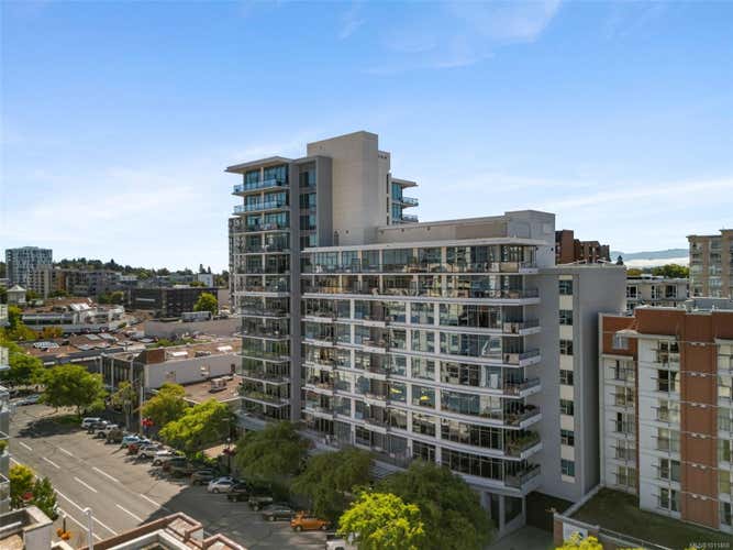 845 Yates St # 210, Victoria BC V3W 4A3